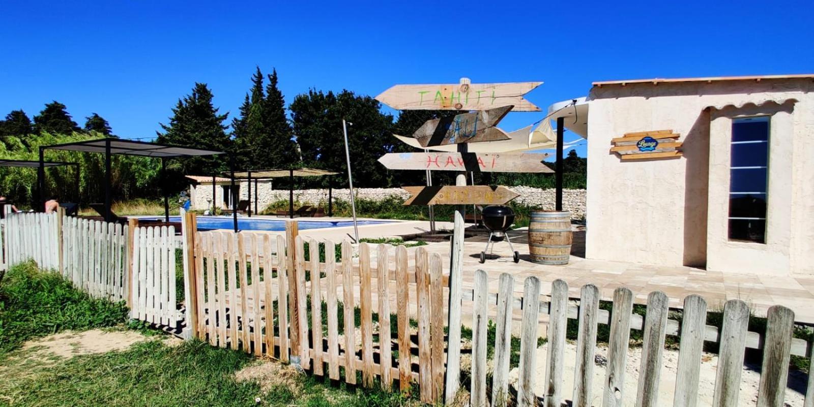 Chambre Cosy Avec Terrasse Sur La Colline Boisee, Parking Prive, Jardin, Calme, Climatisation, 10 Mn Pont Du Gard Num7 Rochefort-du-Gard Zewnętrze zdjęcie